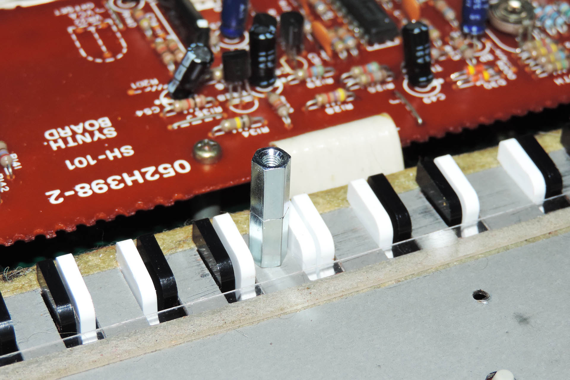 Replacement M3 pillar on Roland SH-101 keyboard chassis