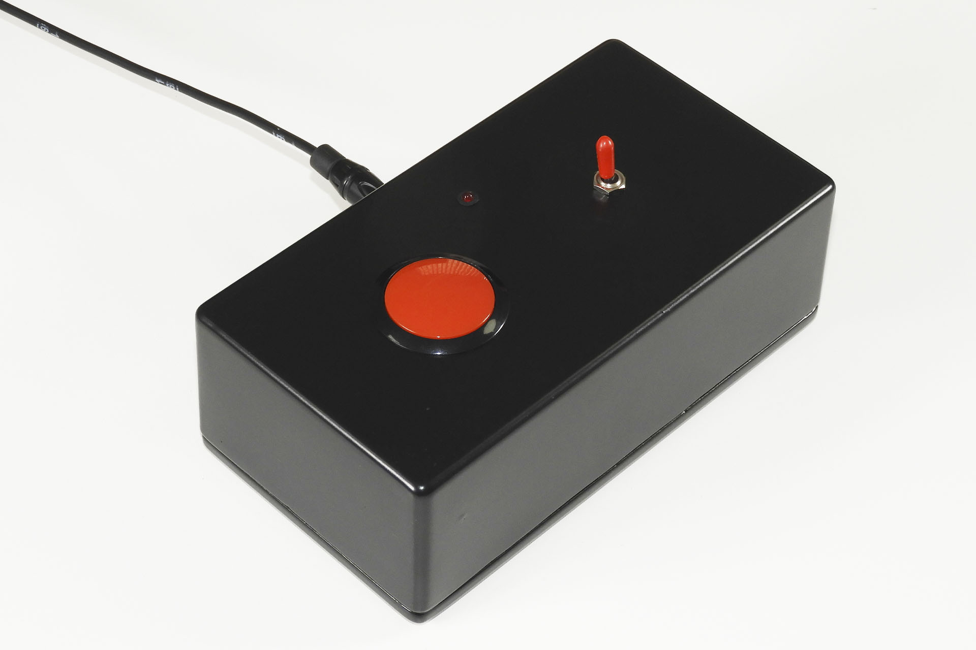Big Red Button remote talkback switch for Yamaha DM1000, DM2000, 01V
