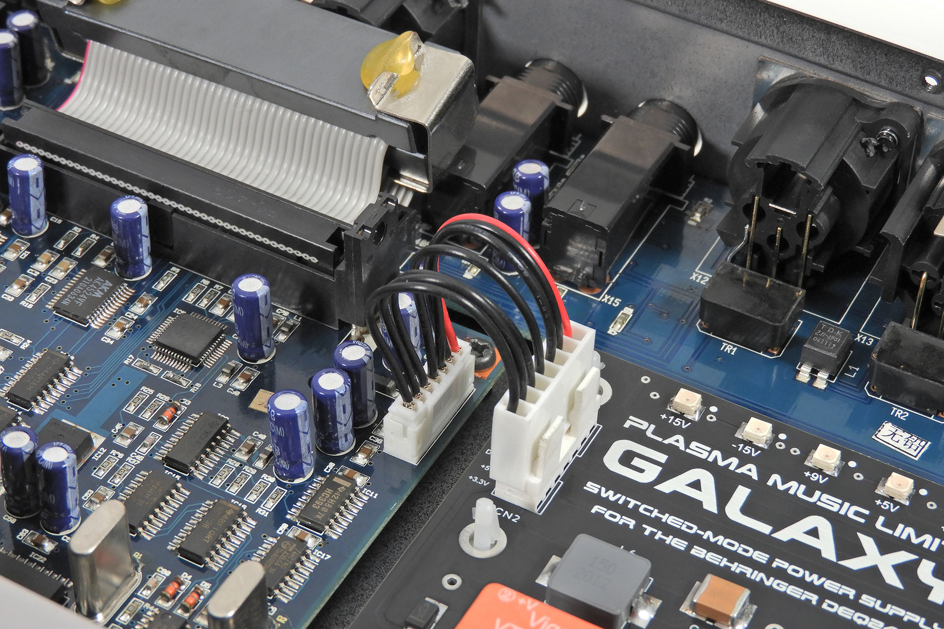 Molex to JST connector from Galaxy to DEQ2496 main-board