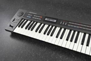 Roland Alpha Juno 2 Full Service