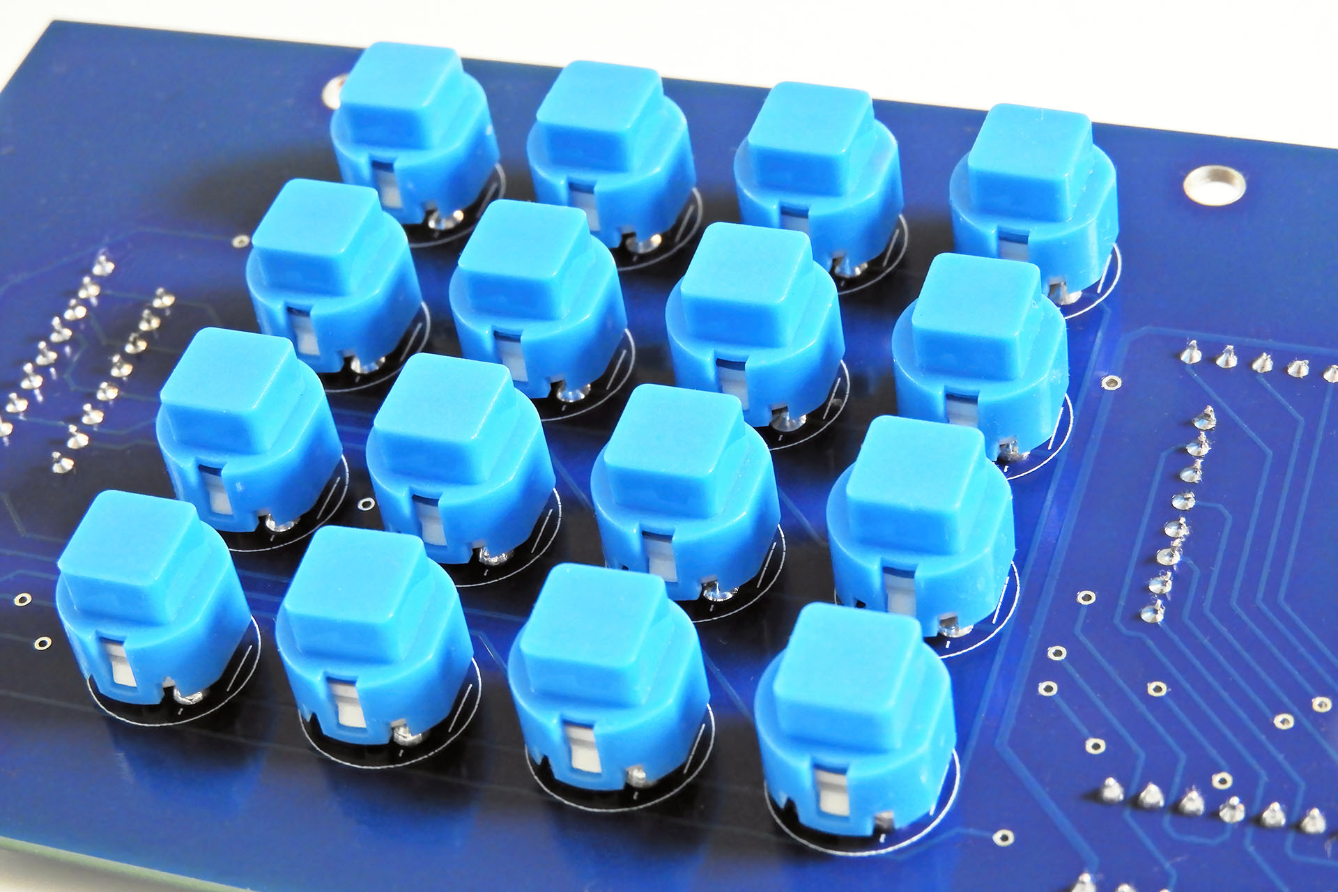 SDS7 Switches on Gary 7 Switch-Board